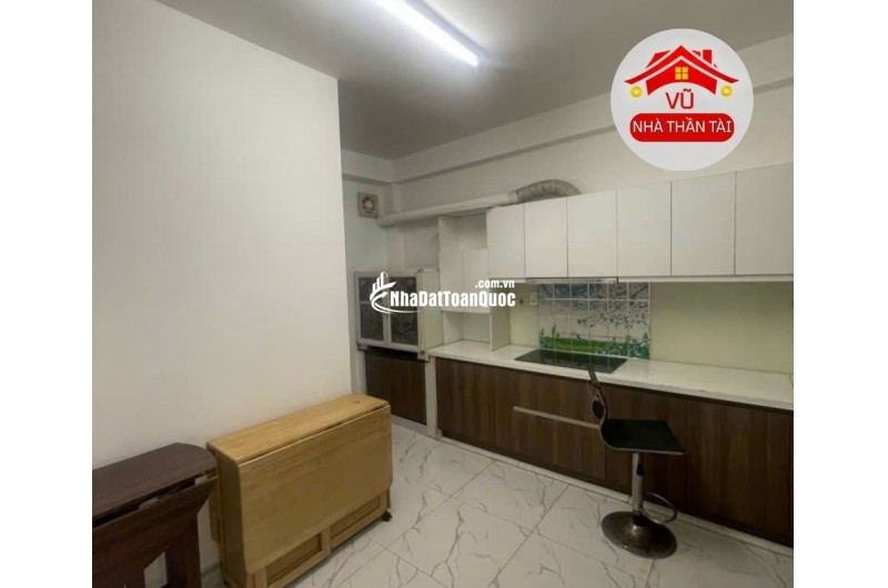 Bán nhà đẹp Măt Tiền Q.4, Gần Tân Vĩnh, 5,2m x 10m, 4 tầng, Giá nhỉnh 8 tỷ.